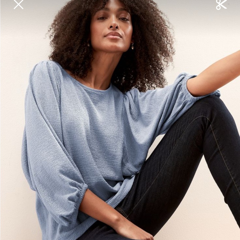 ‼️LAST CHANCE‼️ Textured Puff Sleeve Top
